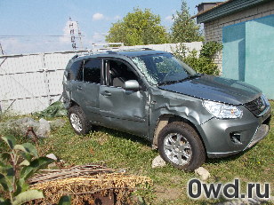 Битый автомобиль Chery Tiggo