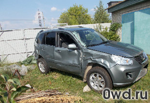 Битый автомобиль Chery Tiggo